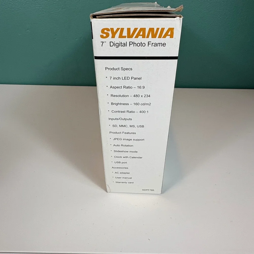 Sylvania 7